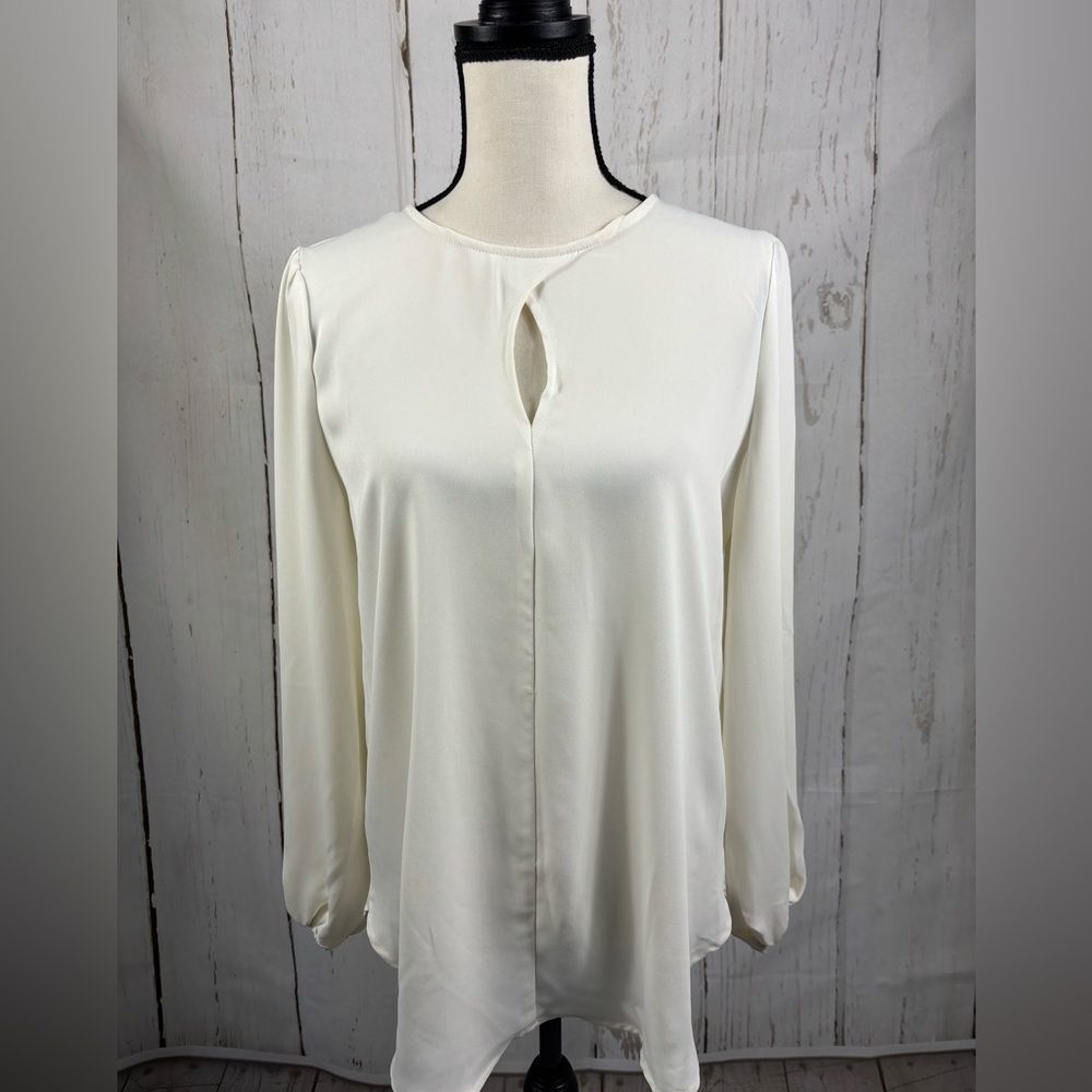 Elie Tahari Elegant Women’s Keyhole Blouse Tunic Longsleeve